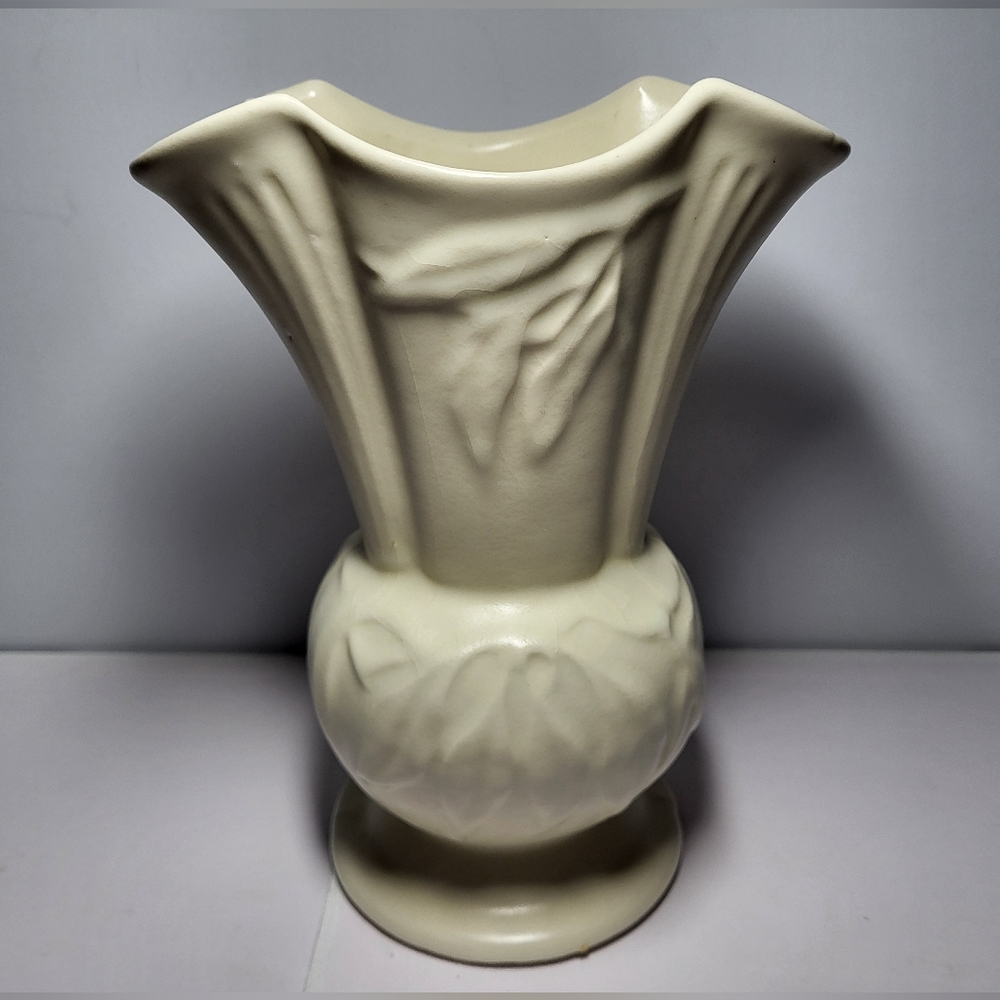 McCOY Vintage California, USA, Art Deco Pottery Urn/Vase